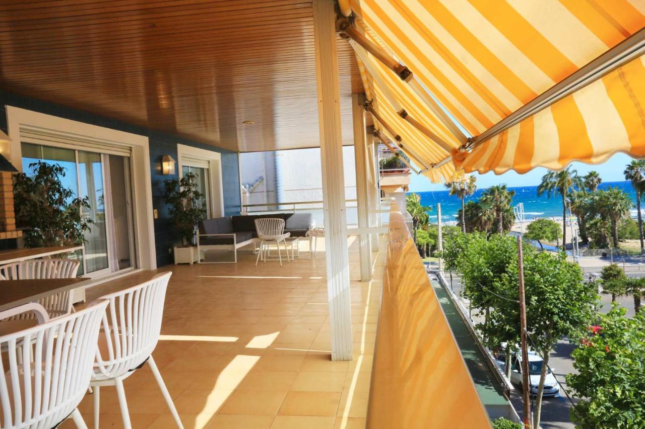 Aquarium - Only Families Apartment Cambrils Exterior photo