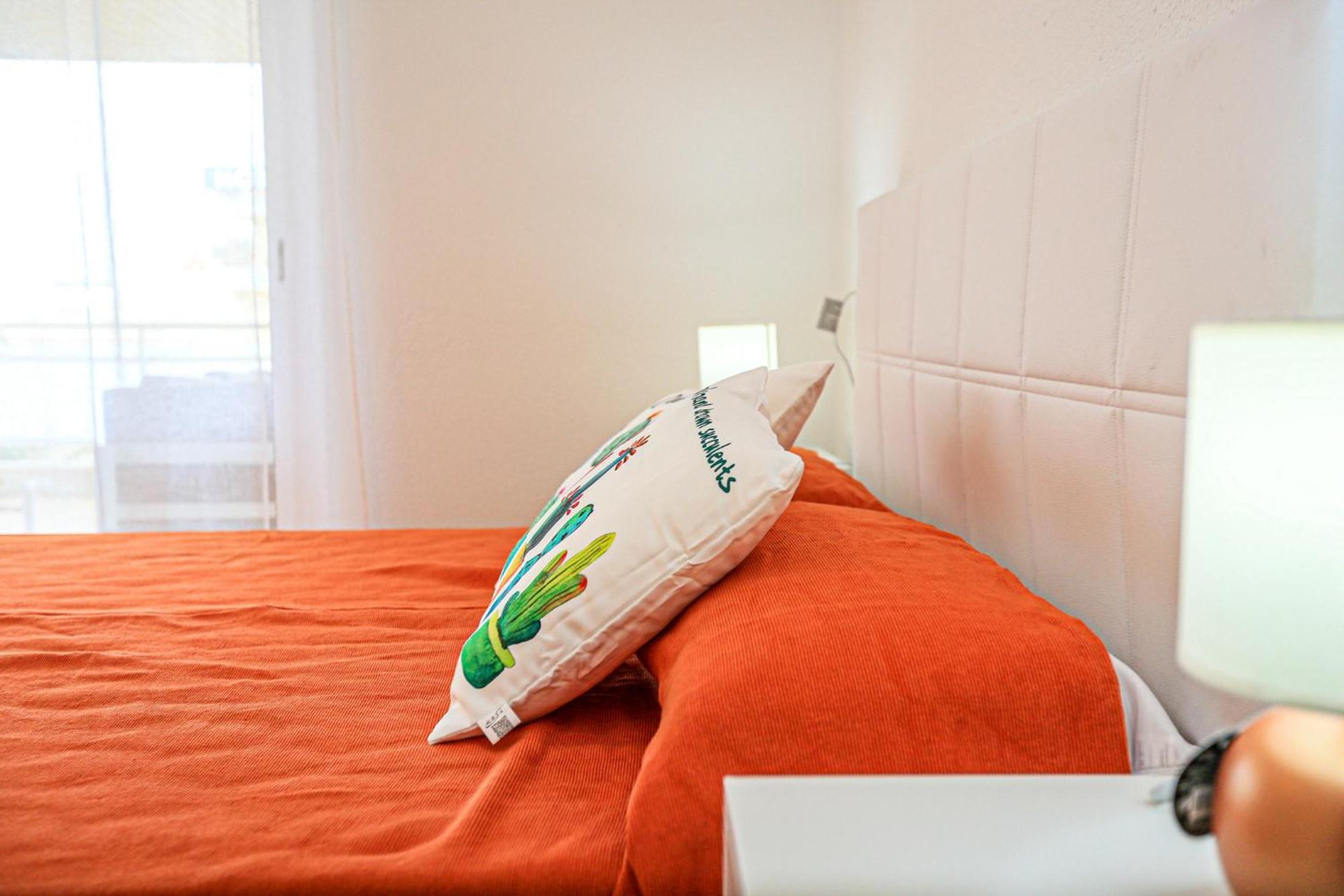 Aquarium - Only Families Apartment Cambrils Exterior photo